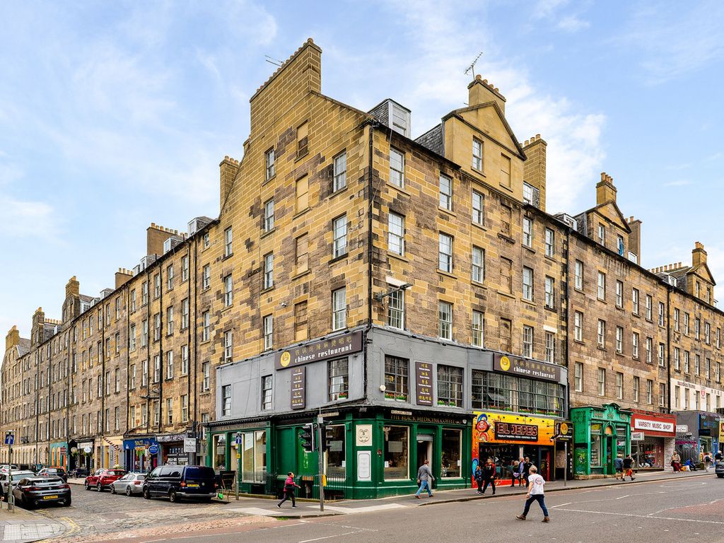 2 bed flat for sale in 6 18 Drummond Street, Edinburgh EH8, £200,000