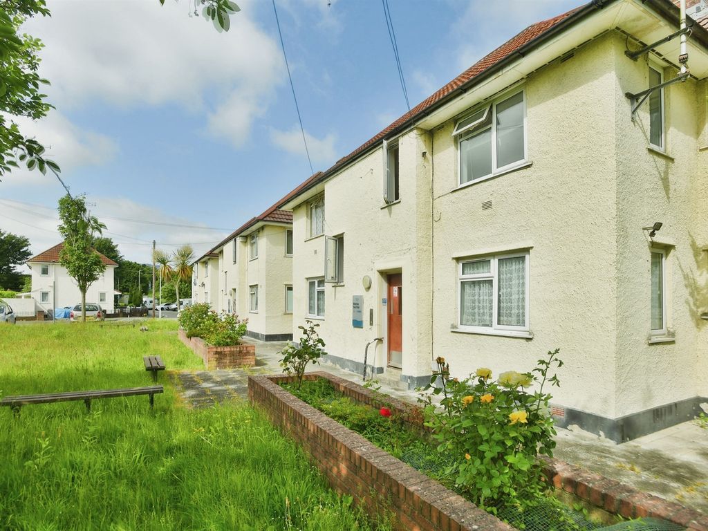 1 bed flat for sale in Stonehouse, Plymouth PL1, £72,000