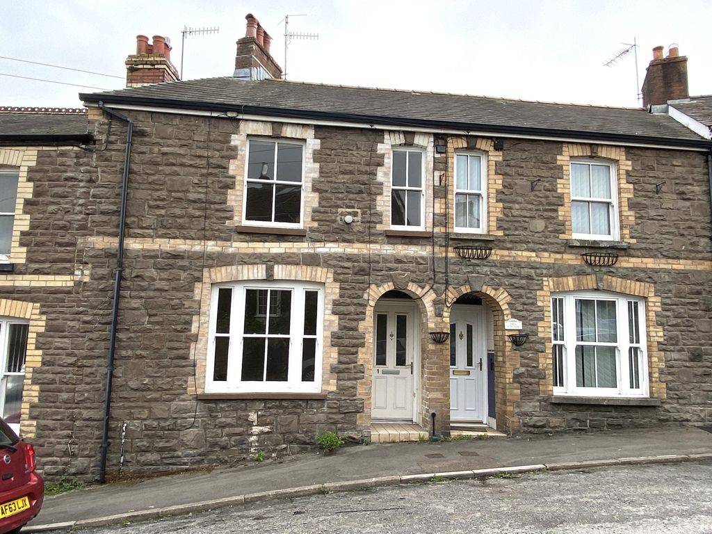 2 bed terraced house for sale in Sunnybank, Abergavenny NP7, £170,000