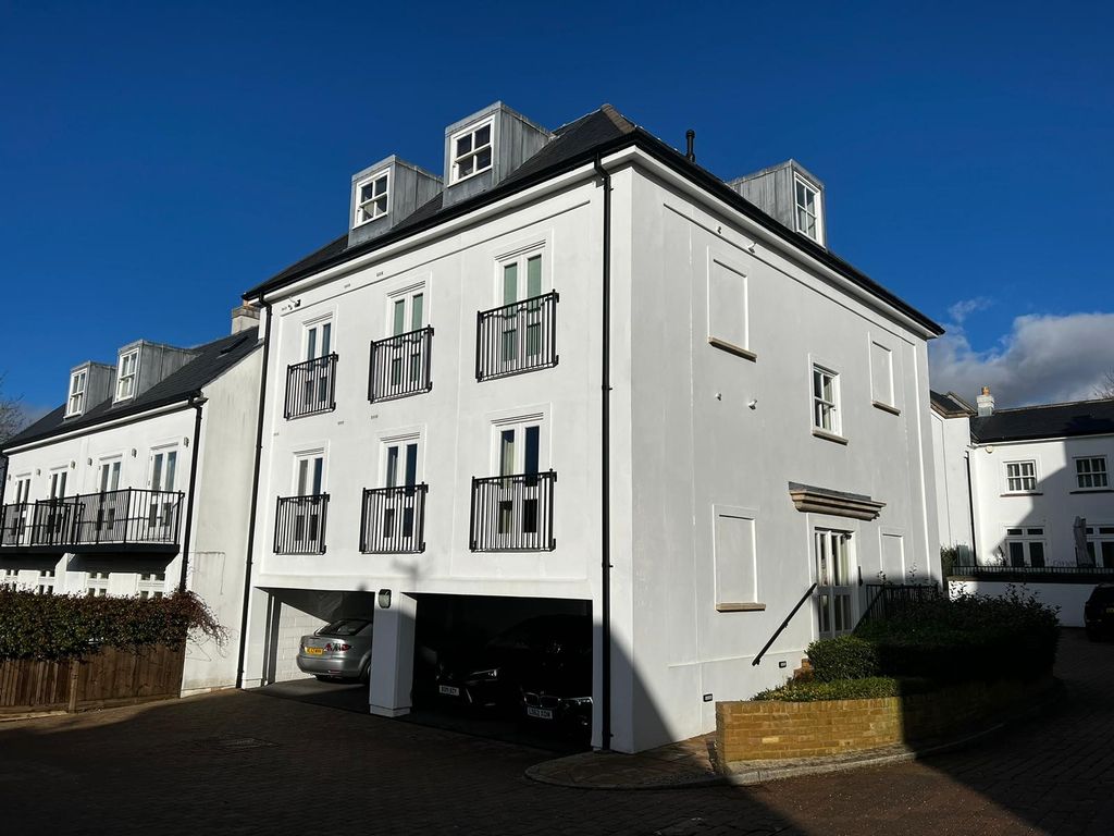 1 bed flat for sale in King Henry Mews, Harrow-On-The-Hill, Harrow HA2, £325,000