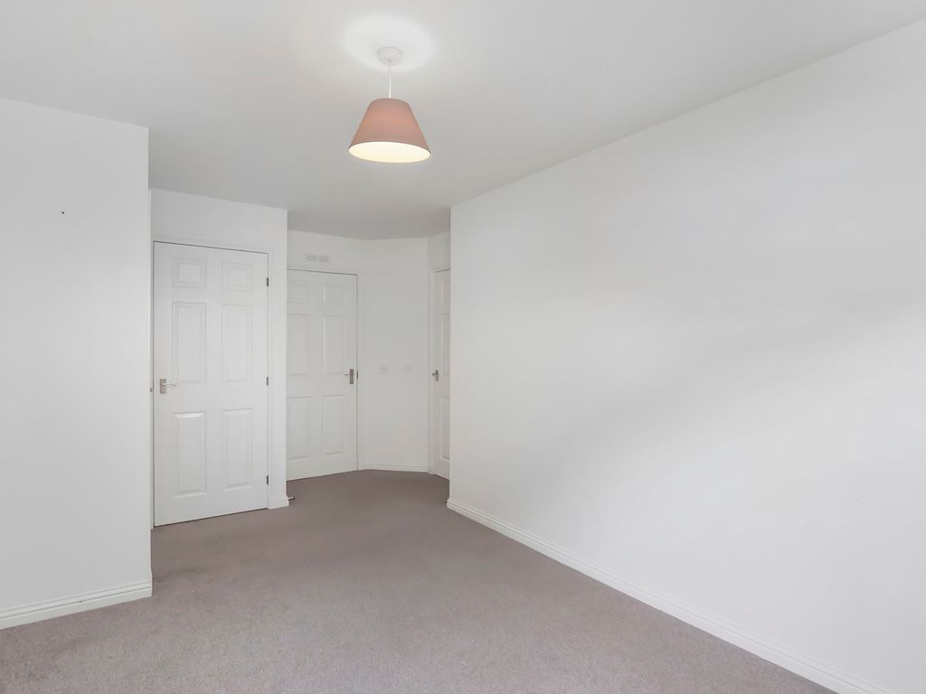 3 bed flat for sale in Tulipan Court, Callander FK17, £175,000