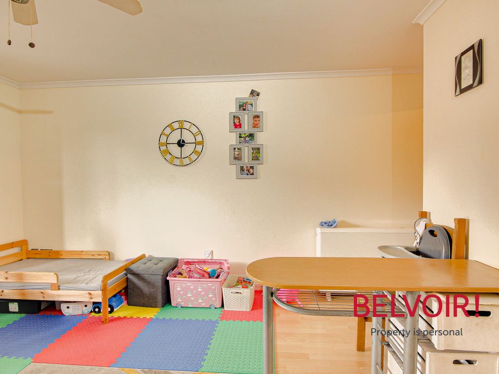1 bed flat for sale in Frampton Road, Linden, Gloucester GL1, £100,000
