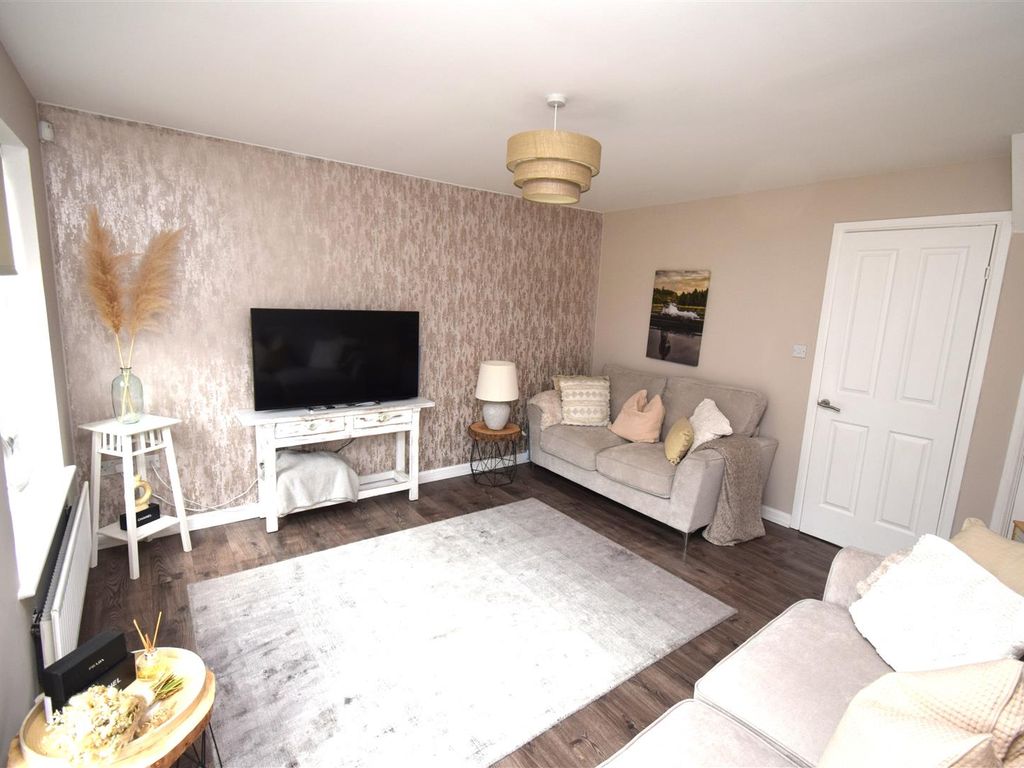 2 bed town house for sale in Glazebury Drive, Westhoughton, Bolton BL5, £180,000