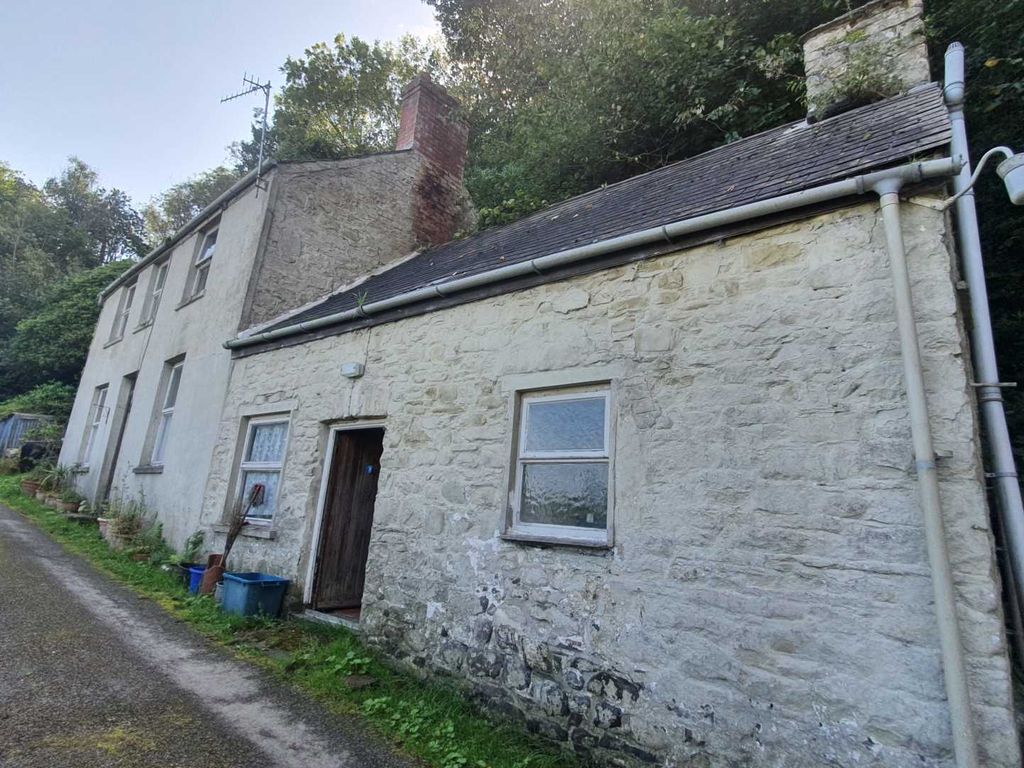 2 bed cottage for sale in Clarach, Aberystwyth SY23, £179,950