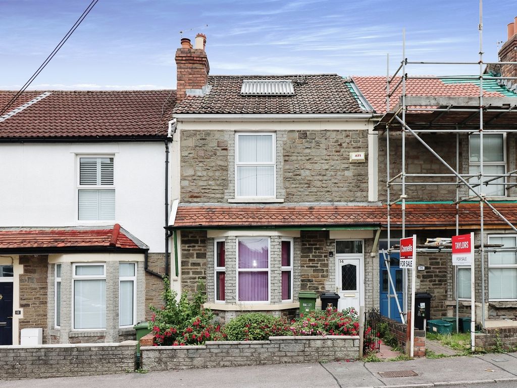 3 bed terraced house for sale in Court Road, Kingswood, Bristol BS15, £260,000