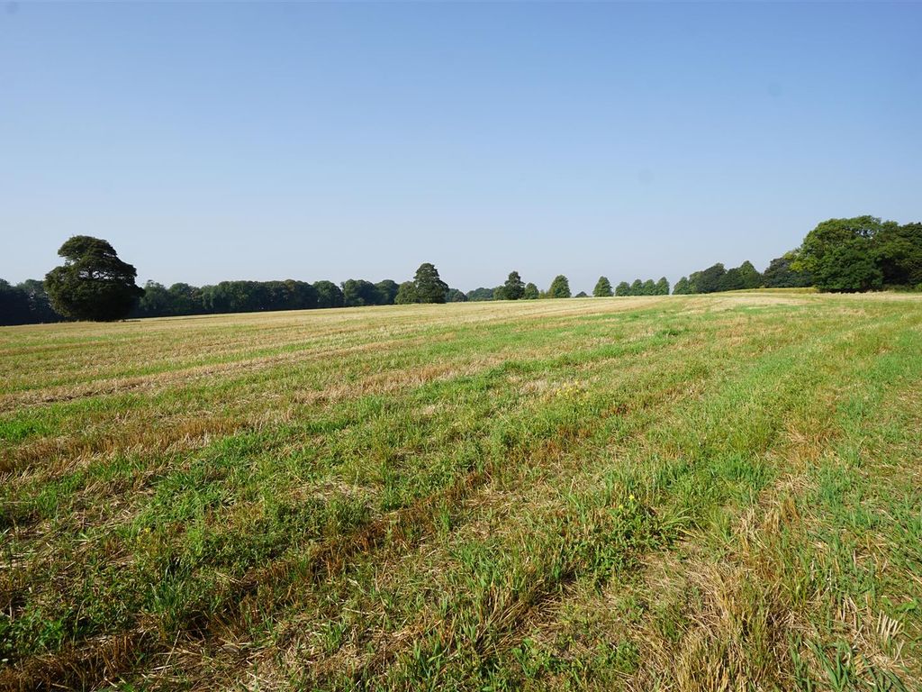 Land for sale in Rotherham Road, Barlborough, Chesterfield S43, £1,220,000
