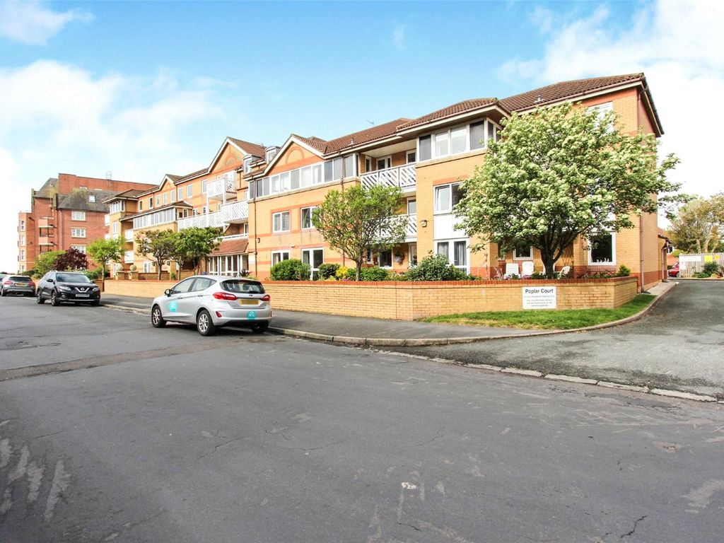 1 bed flat for sale in Kings Road, Lytham St. Annes, Lancashire FY8, £77,000