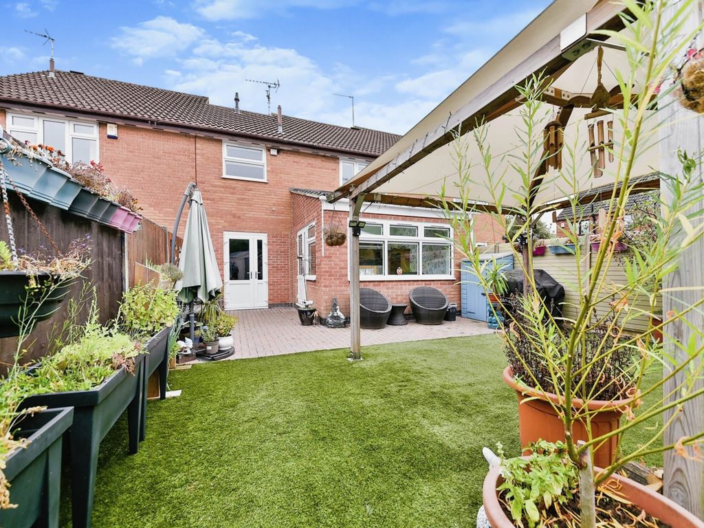 3 bed terraced house for sale in Deene Close, Market Harborough LE16, £260,000