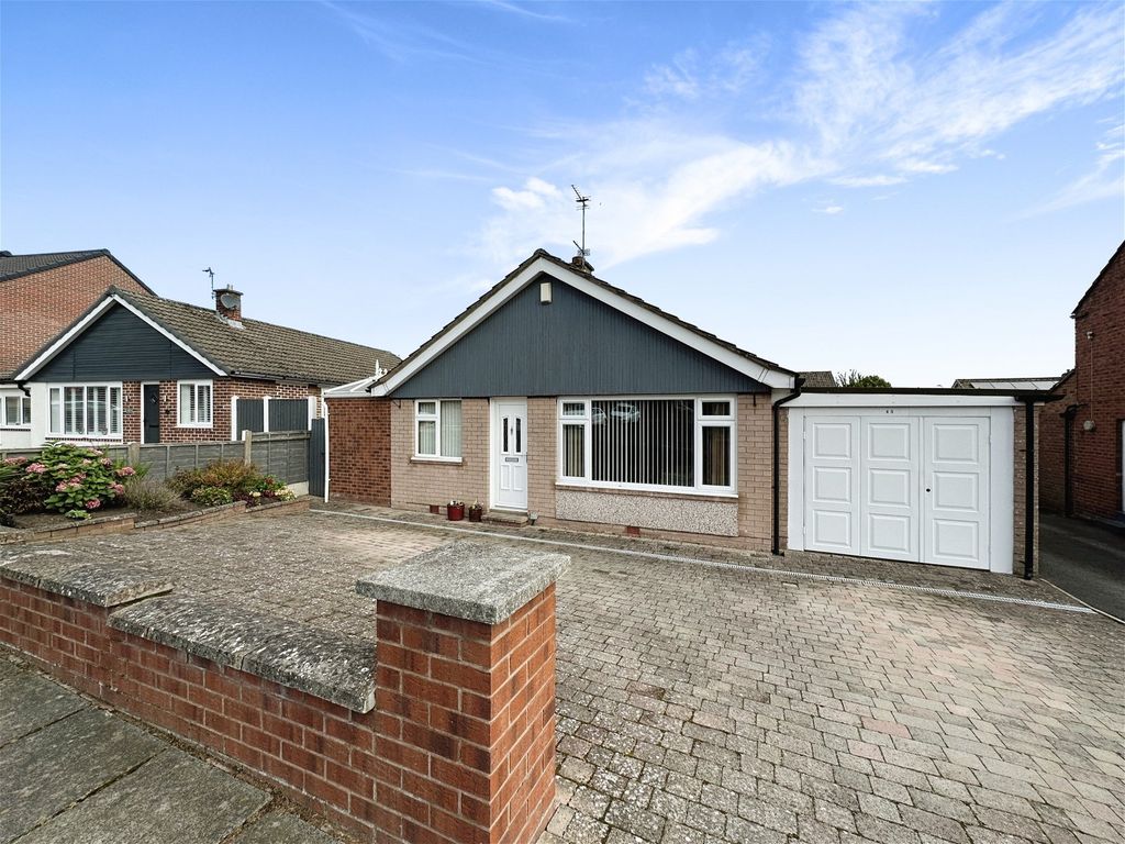 3 bed bungalow for sale in Hopes Hill Drive, Carlisle CA1, £230,000