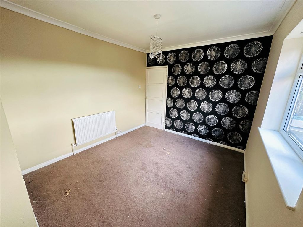 3 bed terraced house for sale in Westfield Road, Rawcliffe, Goole DN14, £150,000