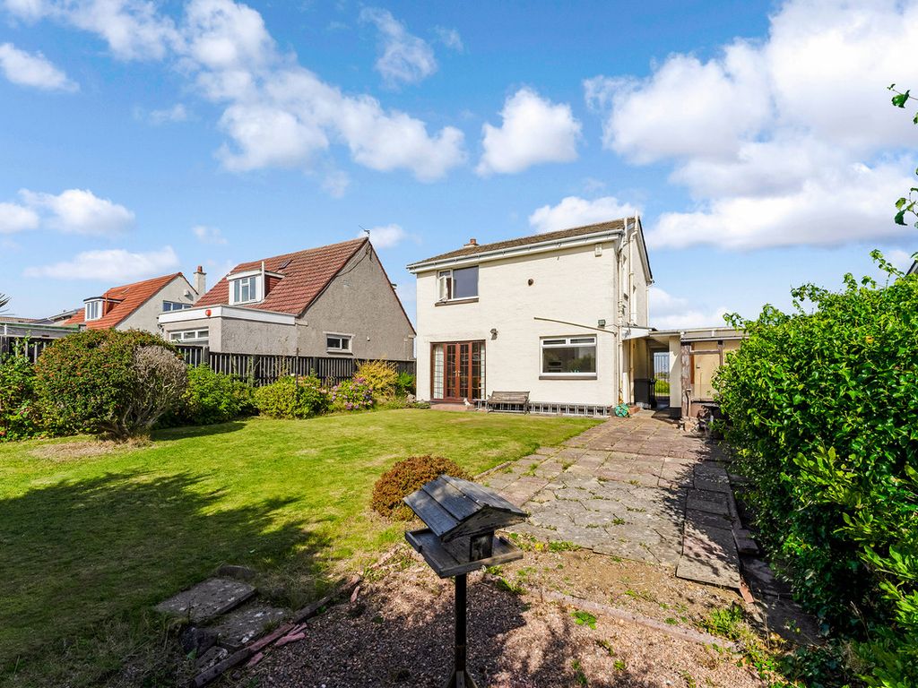3 bed detached house for sale in Bennochy Road, Kirkcaldy KY2, £174,500