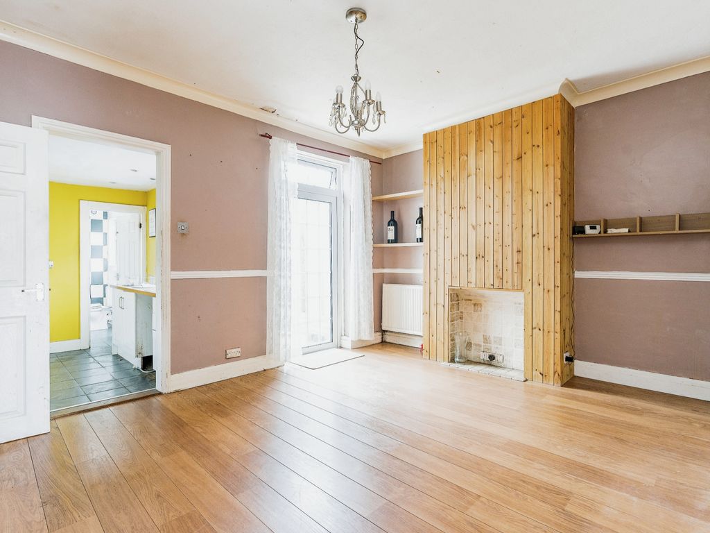 3 bed terraced house for sale in Ingram Road, Gillingham, Kent ME7, £250,000