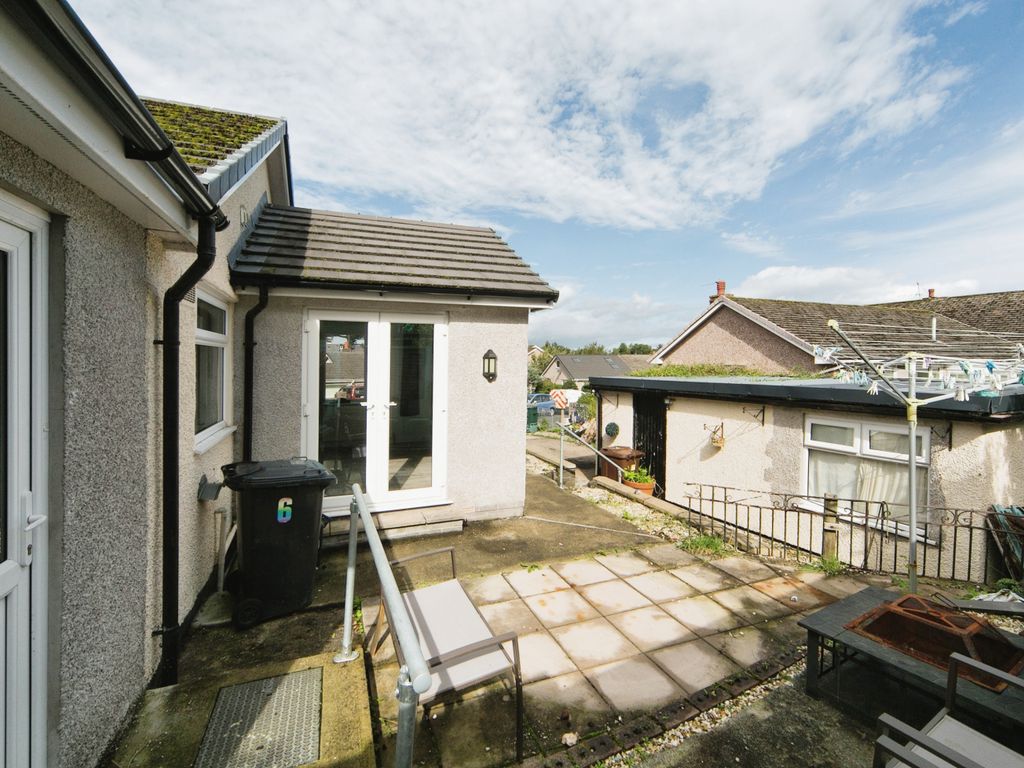 3 bed bungalow for sale in Parc Menai, Llanfairfechan, Conwy LL33, £250,000