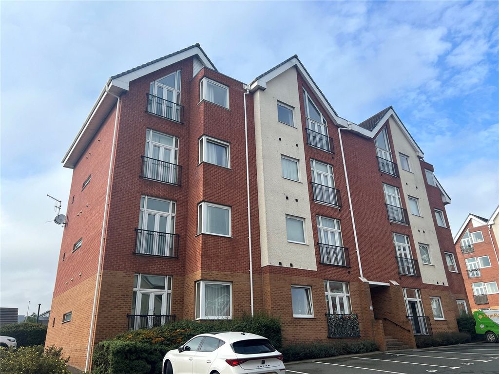 2 bed flat for sale in Willow Sage Court, Stockton-On-Tees, Durham TS18, £65,000