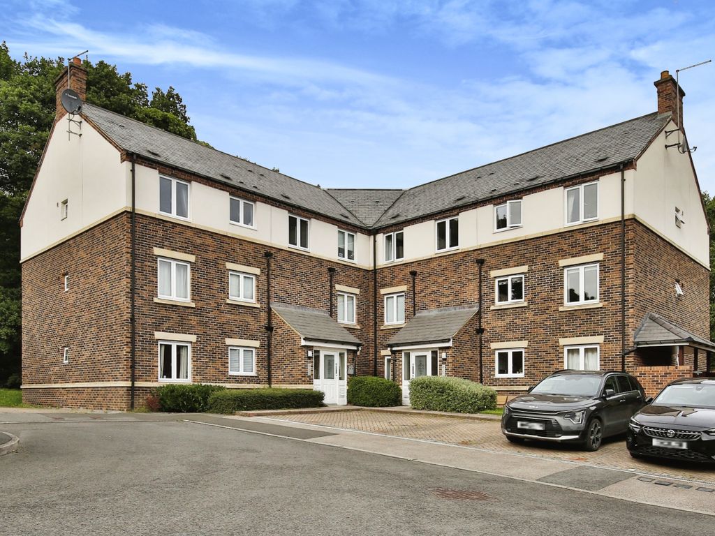 2 bed flat for sale in Boste Crescent, Durham DH1, £155,000