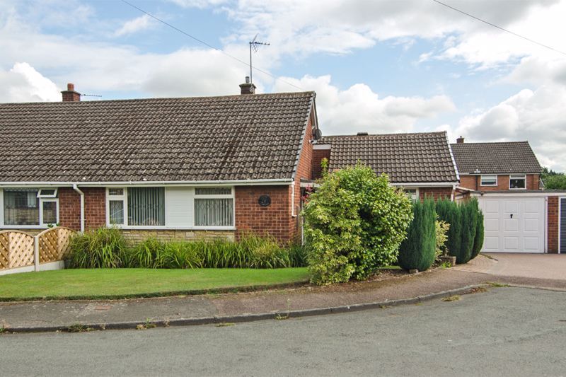 3 bed detached bungalow for sale in Stapleford Gardens, Burntwood WS7, £240,000