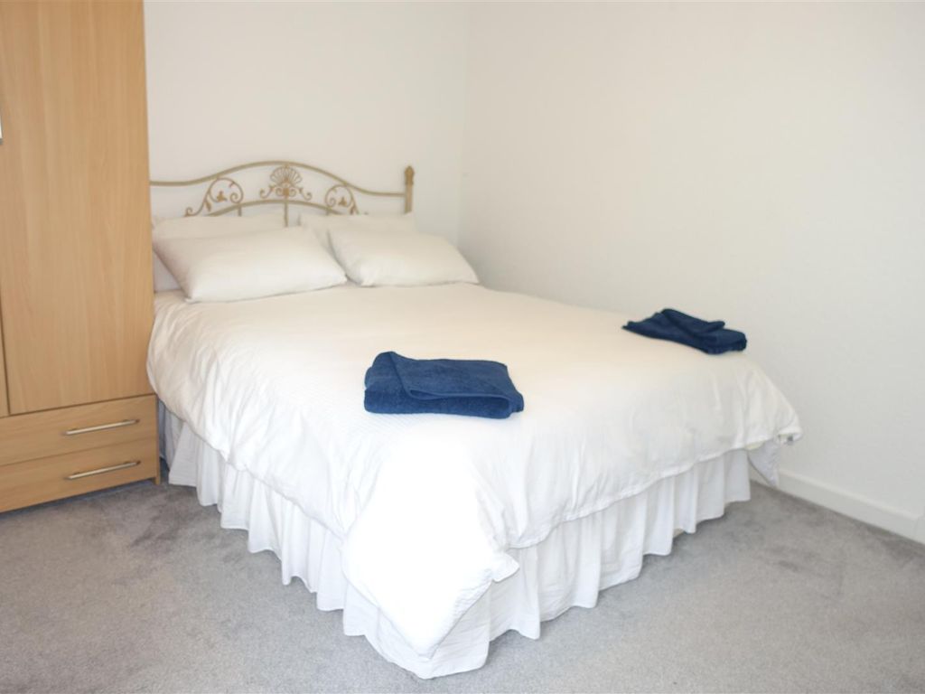 3 bed property for sale in Riverside Road, Kirkfieldbank, Lanark ML11, £195,000