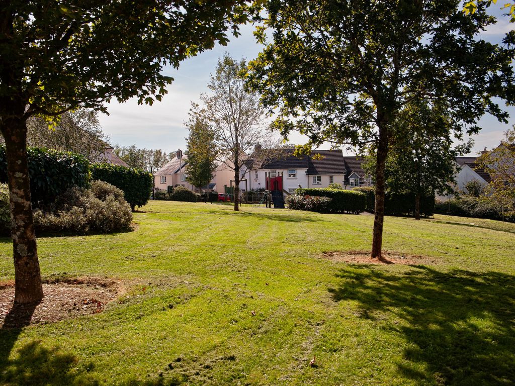 4 bed town house for sale in Bere Alston, Yelverton, Devon PL20, £275,000