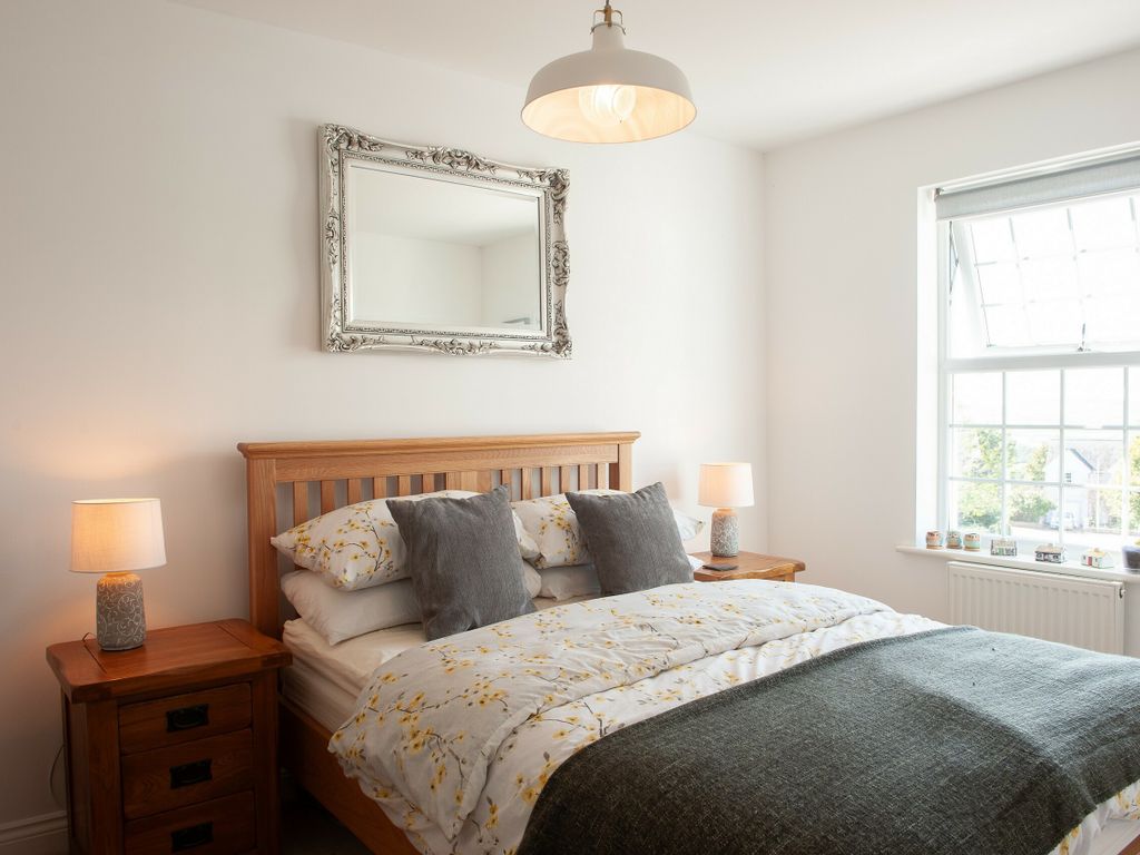 4 bed town house for sale in Bere Alston, Yelverton, Devon PL20, £275,000