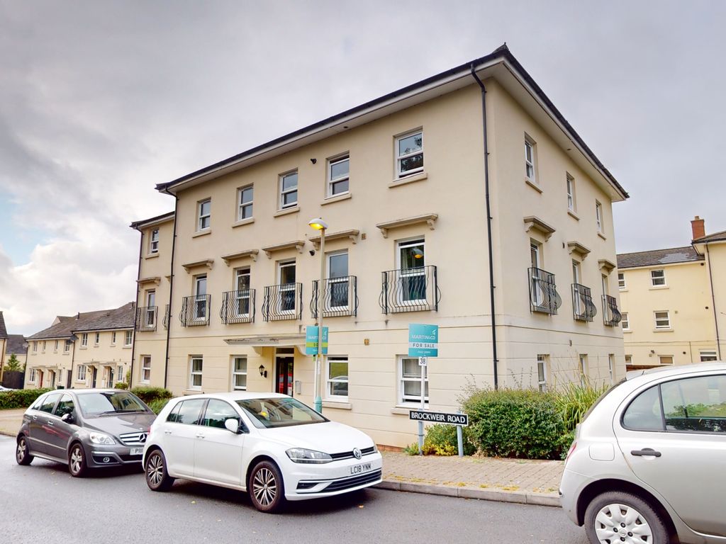 1 bed flat for sale in Brockwier Road, Cheltenham, Gloucestershire GL52, £145,000