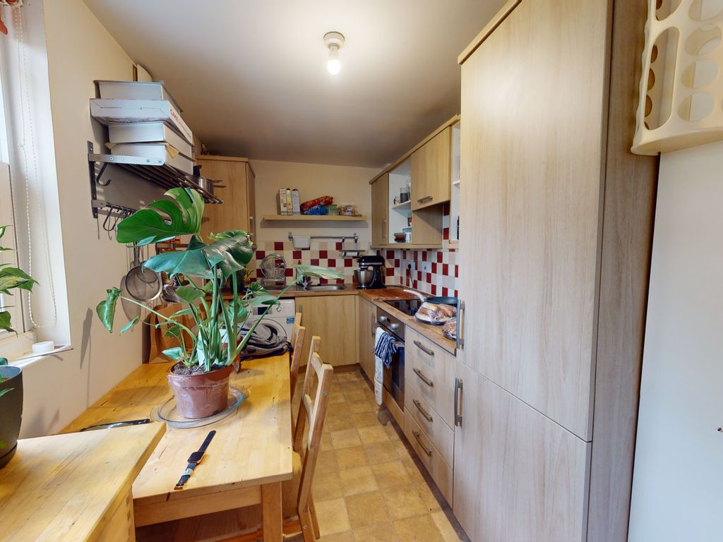 1 bed flat for sale in Brockwier Road, Cheltenham, Gloucestershire GL52, £145,000