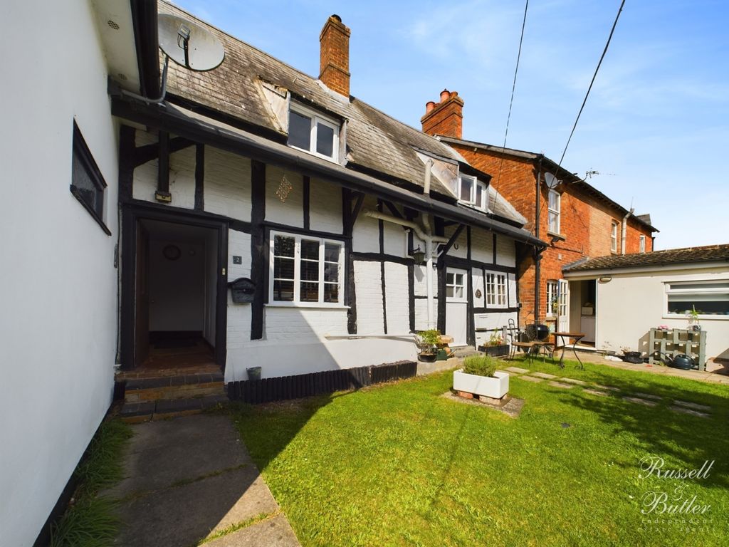 2 bed cottage for sale in Main Street, Akeley, Buckingham MK18, £225,000