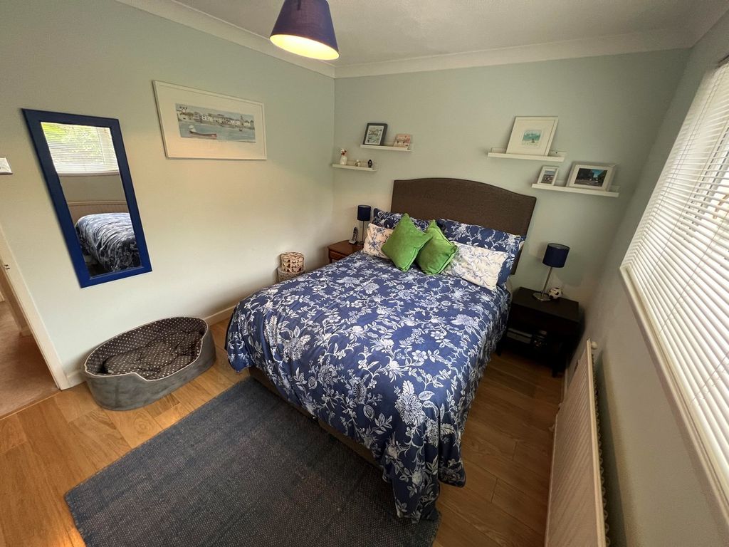 3 bed detached house for sale in Panteg Road, Aberaeron SA46, £330,000