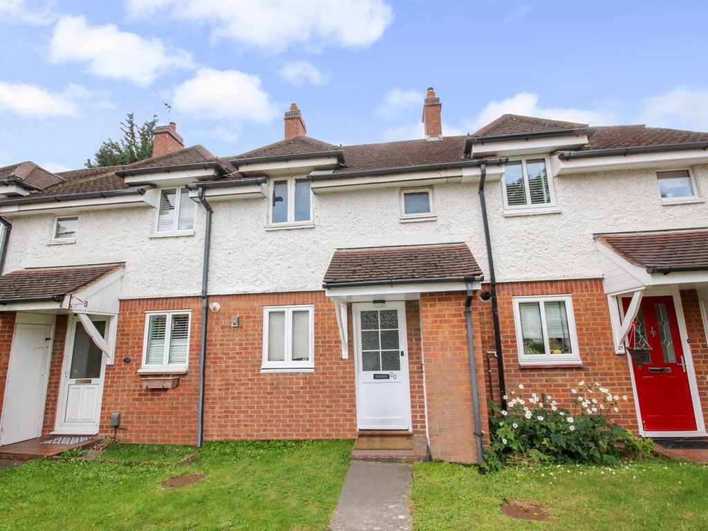 2 bed terraced house for sale in Alban Road, Letchworth Garden City SG6, £260,000