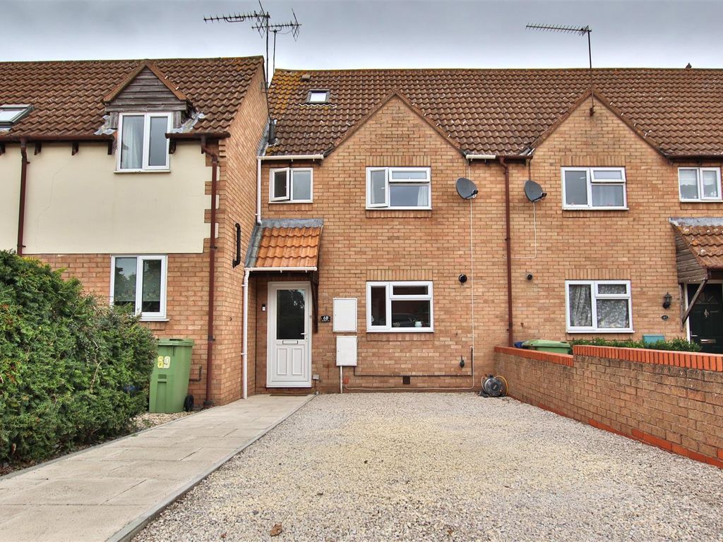 3 bed terraced house for sale in Grange Court, Northway, Tewkesbury GL20, £230,000