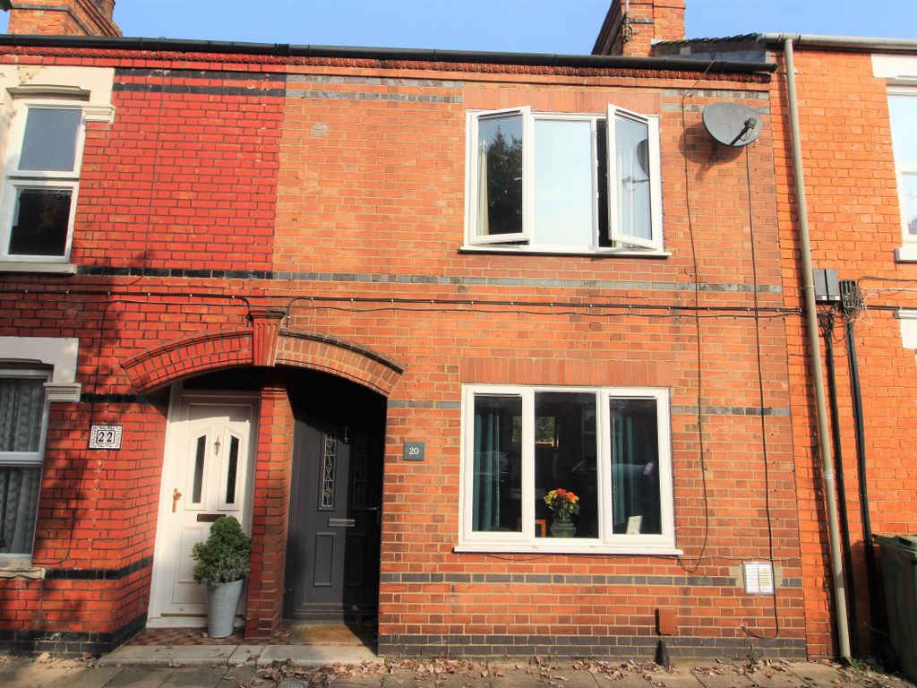 3 bed terraced house for sale in King Edward Street, New Bradwell, Milton Keynes MK13, £250,000