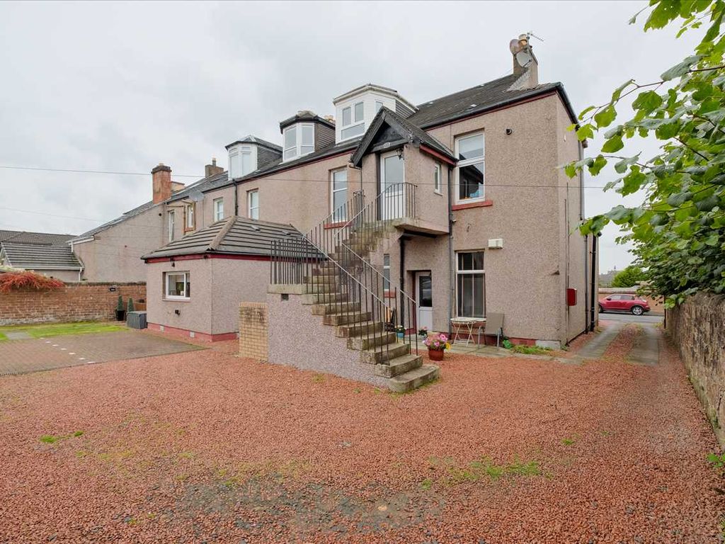 2 bed flat for sale in Portland Park, Hamilton ML3, £184,995