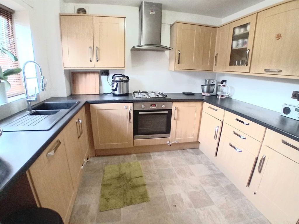 3 bed detached house for sale in Duffryn, Hollinswood, Telford, Shropshire TF3, £210,000