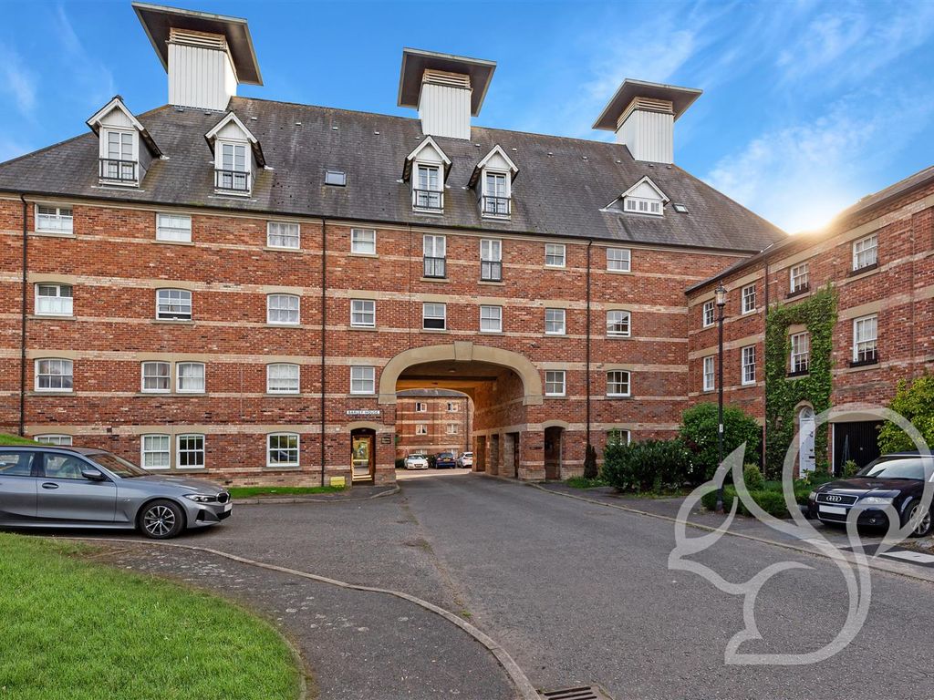 2 bed flat for sale in The Drays, Long Melford, Sudbury CO10, £180,000