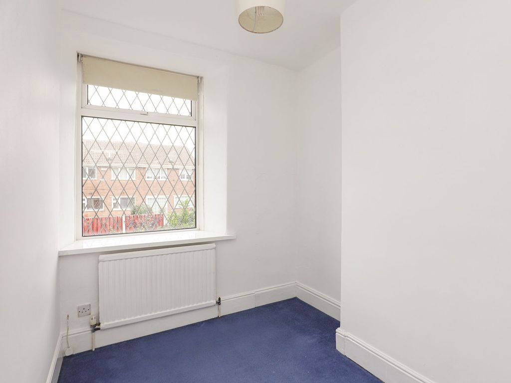 3 bed terraced house for sale in Hall Road, Handsworth S13, £140,000