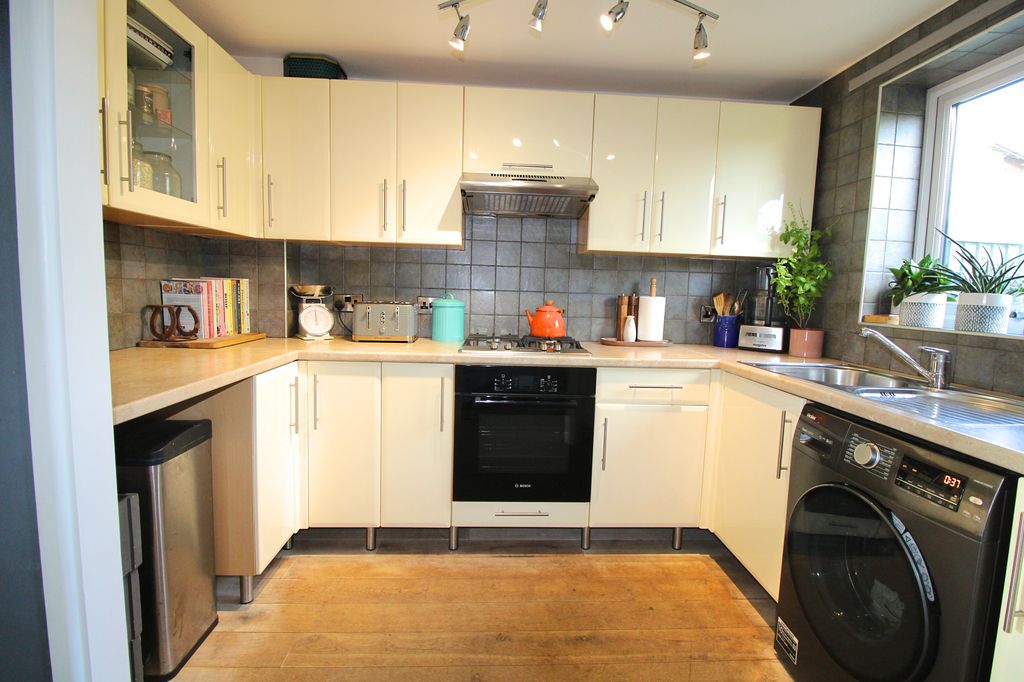 2 bed terraced house for sale in Juniper Close, Newton, Porthcawl CF36, £265,000