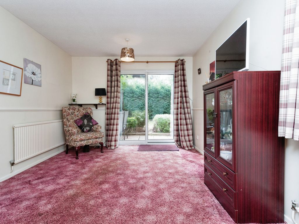 2 bed semi-detached house for sale in Bradwell Common Boulevard, Bradwell Common, Milton Keynes, Buckinghamshire MK13, £87,000