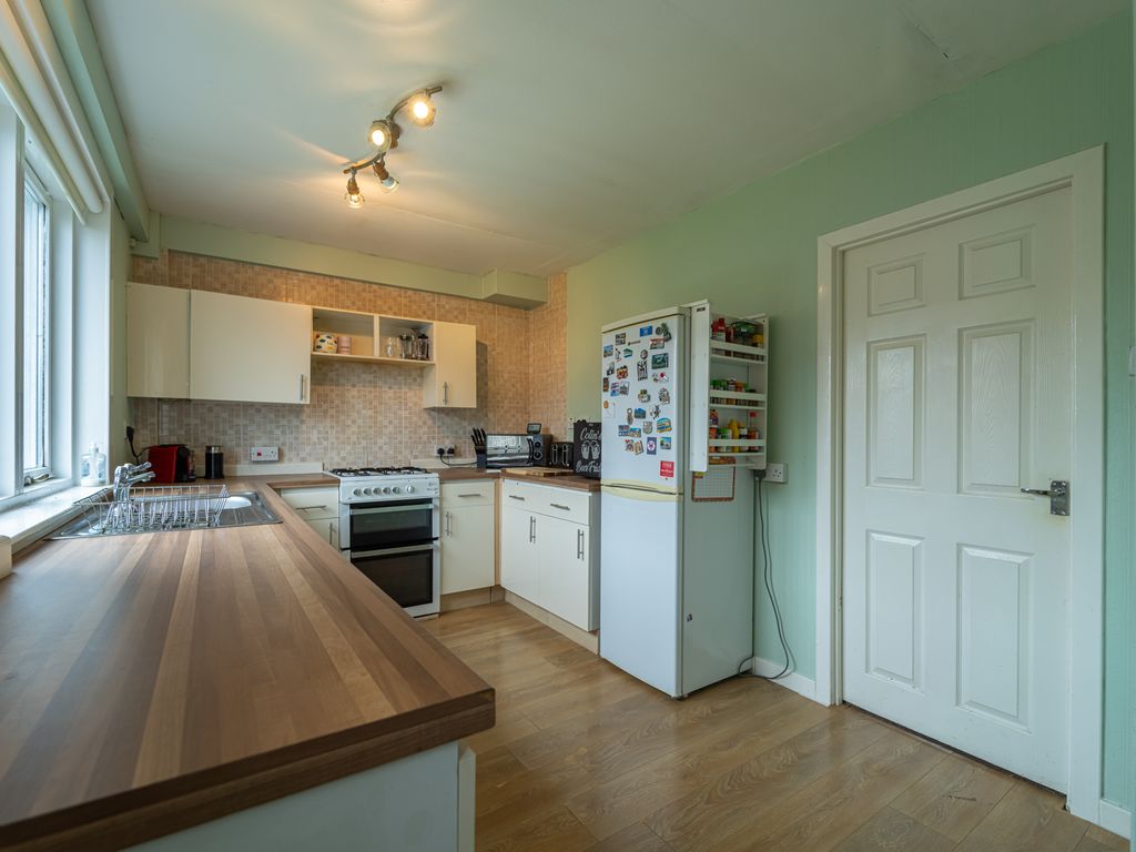 2 bed terraced house for sale in Brooke Street, Grangemouth FK3, £109,500