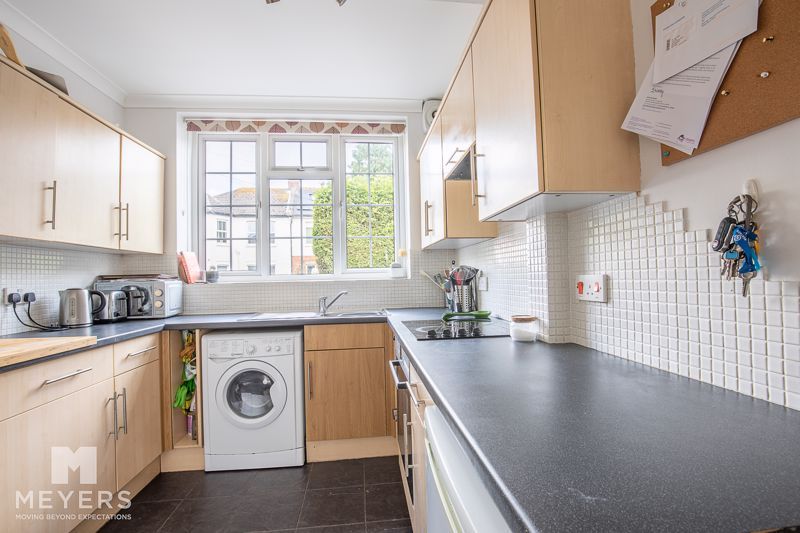 1 bed flat for sale in Southcote Road, Bournemouth BH1, £145,000