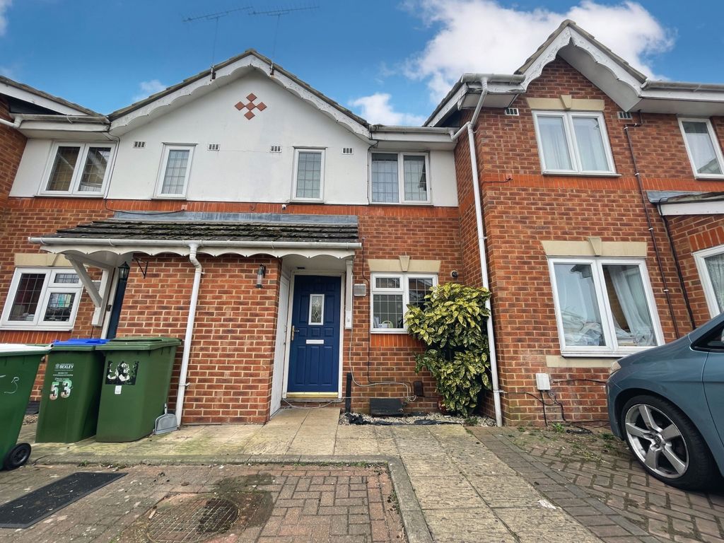 2 bed terraced house for sale in Duriun Way, Erith DA8, £315,000