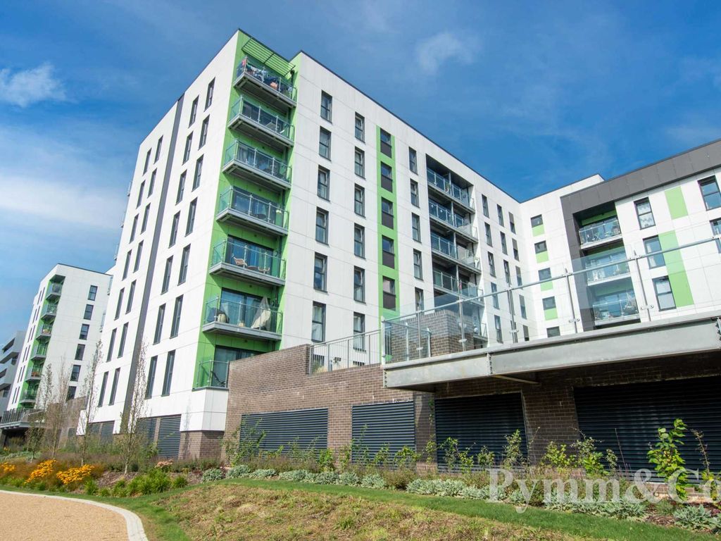 2 bed flat for sale in Richard Hawthorne House, Norwich NR1, £225,000