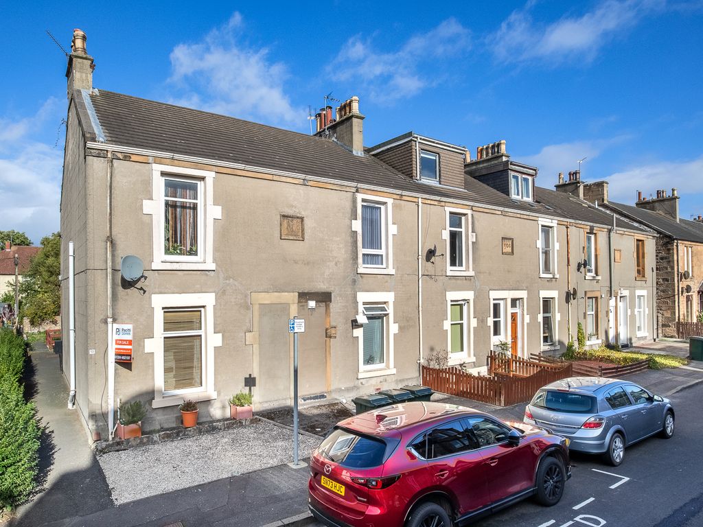 1 bed flat for sale in Roxburgh Street, Grangemouth FK3, £59,000