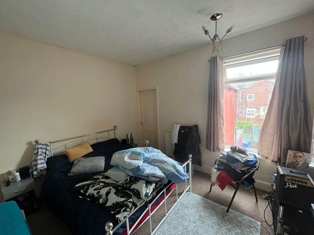 2 bed terraced house for sale in Ellerker Avenue, Doncaster DN4, £60,000