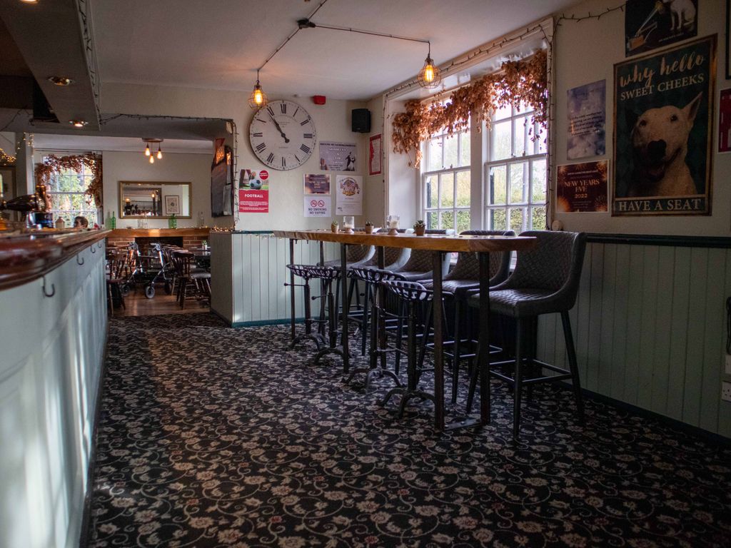 Pub/bar for sale in Ashford Road, Kingsnorth, Ashford TN23, £60,000