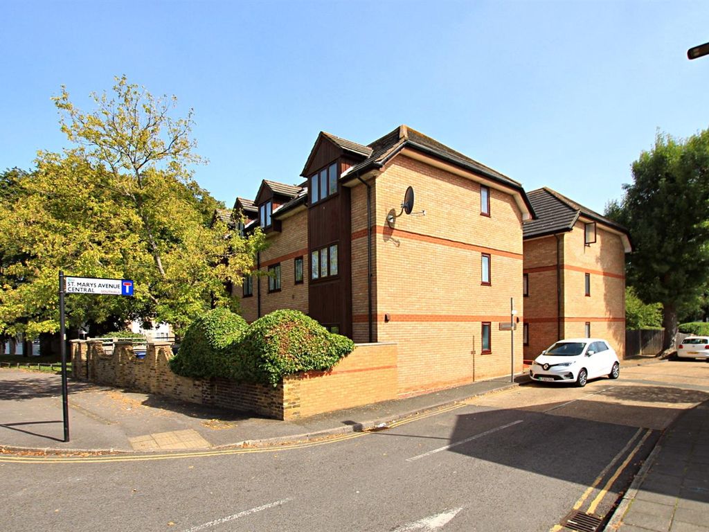 1 bed flat for sale in Greensleeves House, St. Marys Avenue Central, Norwood Green UB2, £265,000