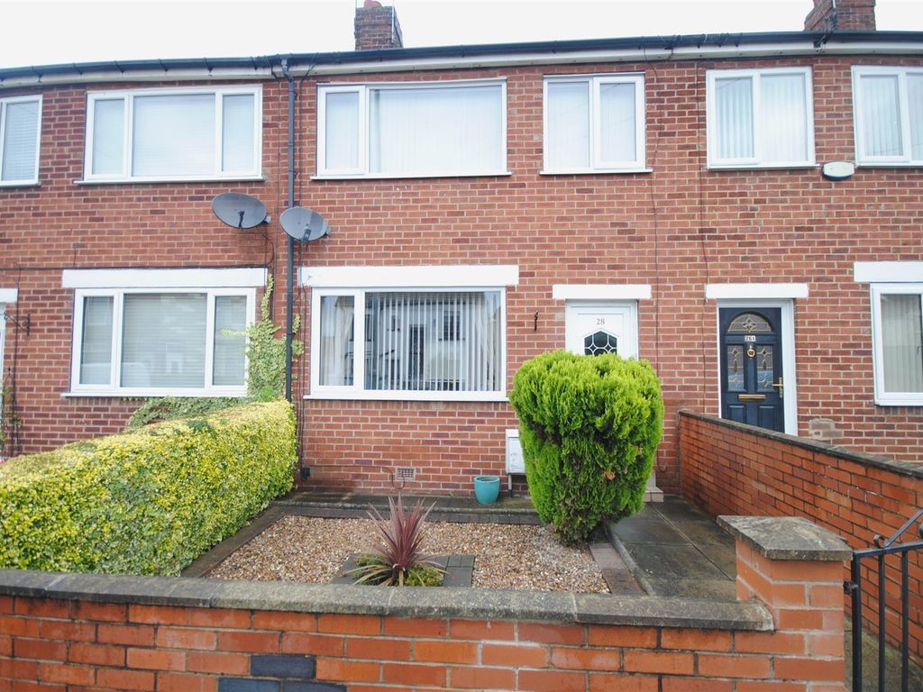 3 bed terraced house for sale in Barleyhill Road, Garforth, Leeds LS25, £180,000