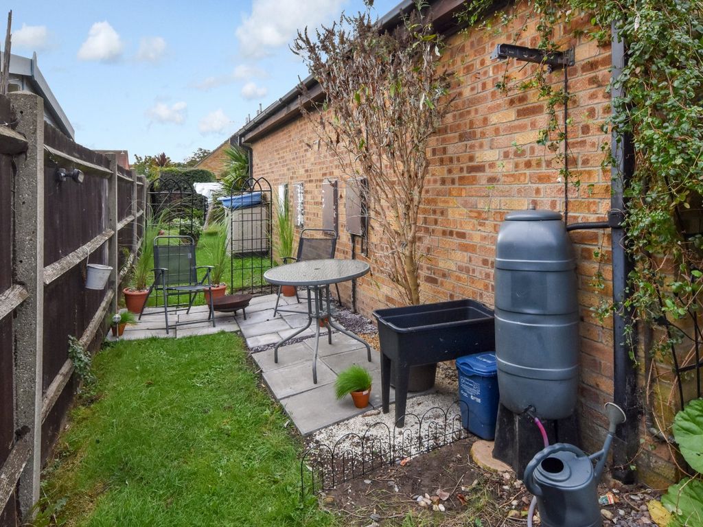 1 bed terraced house for sale in Midsummer Meadow, Shoeburyness, Essex SS3, £170,000