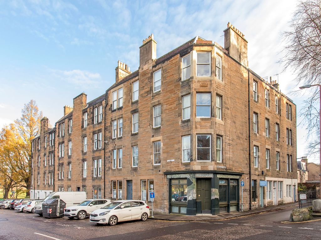 2 bed flat for sale in Roseneath Place, Edinburgh EH9, £340,000