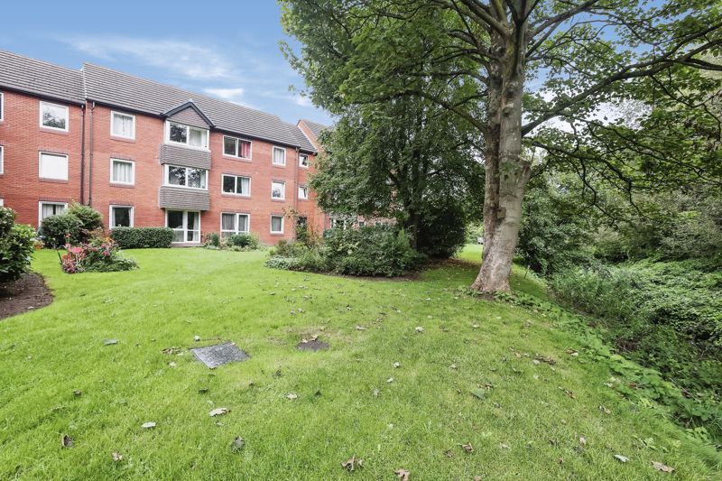 1 bed flat for sale in Homehall House, Sutton Coldfield B72, £99,950