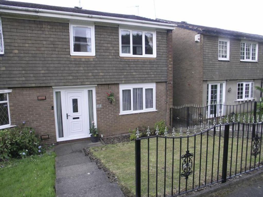 3 bed terraced house for sale in Blue Stone Walk, Rowley Regis B65, £190,000