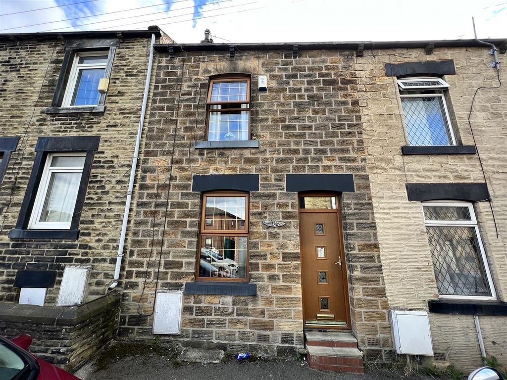 3 bed terraced house for sale in Princess Street, Barnsley S70, £104,950